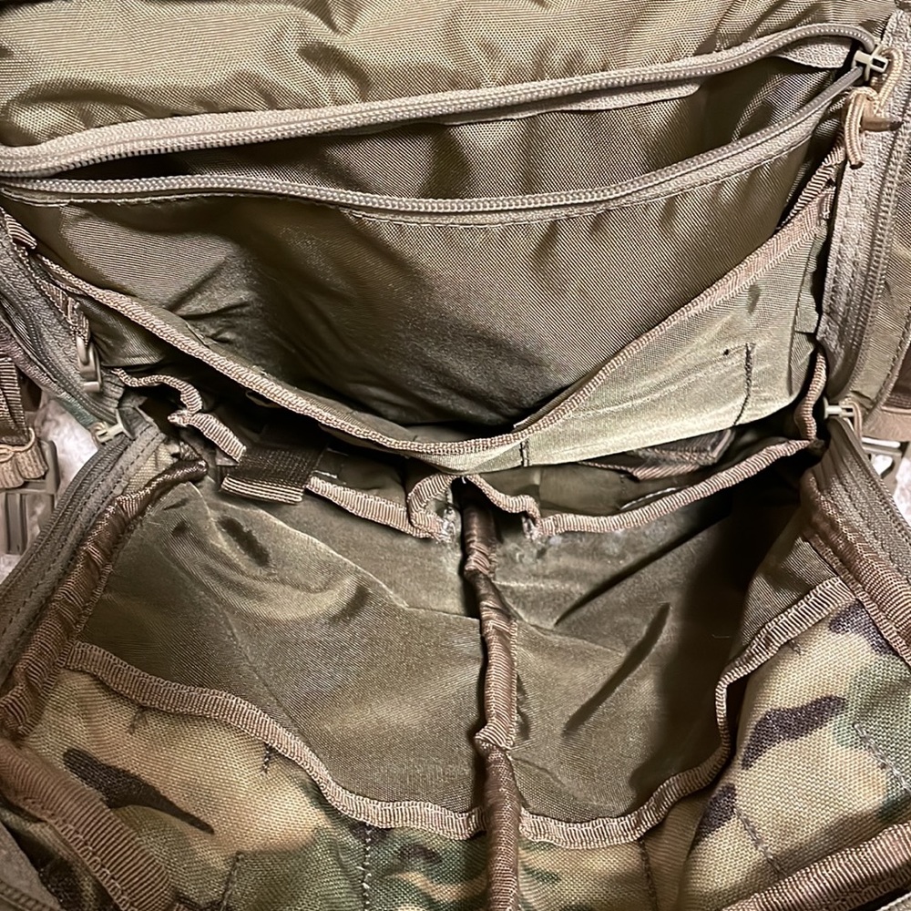 5.11 RUSH24 2.0 MULTICAM BACKPACK 37L - Picture 8 of 10